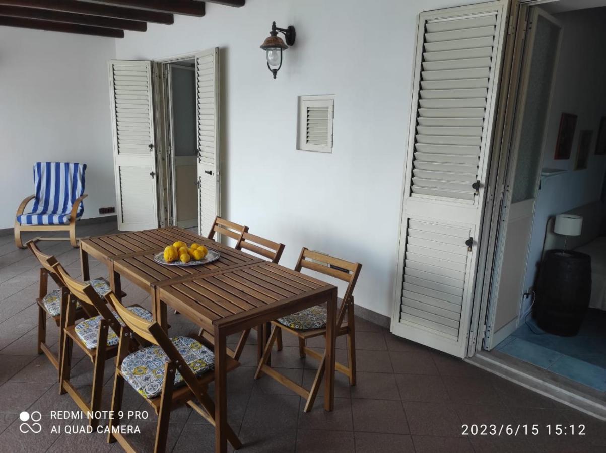 Appartamento Rocche Rosse Acquacalda Exterior foto